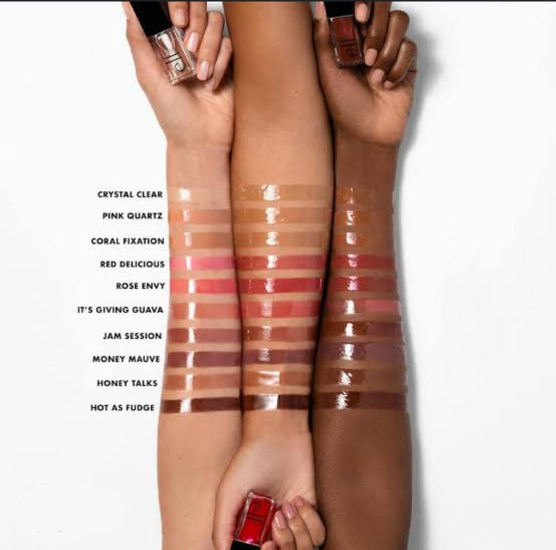 Hydrating Lip Oil for a Natural, Gloss-Infused Look